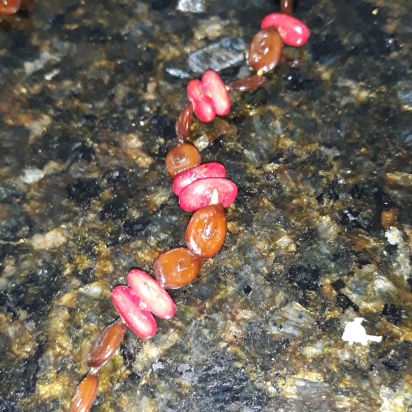 Seeds Handmade Necklace - Picture 4 of 5